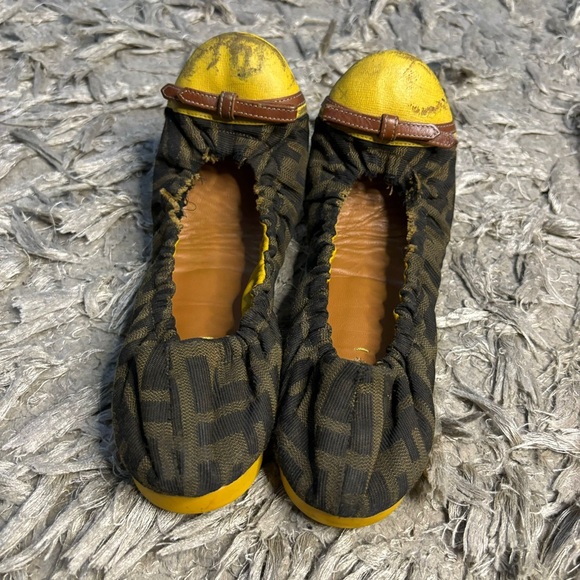 FENDI canvas yellow tip Ballerina Flats - Picture 1 of 11
